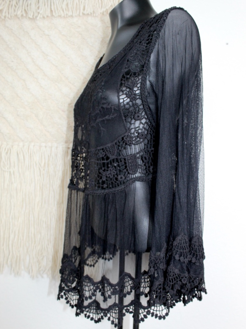 Shyanne Medium Black Sheer Lace Crochet Peplum Top Bell sleeve wester wear - Picture 4 of 9